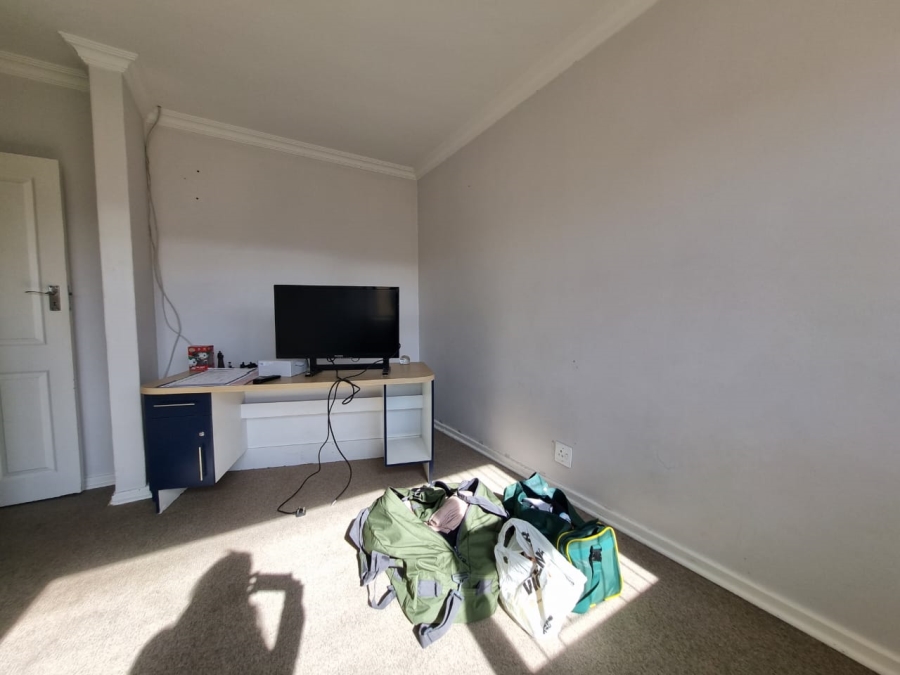 To Let 3 Bedroom Property for Rent in Cotswold Eastern Cape